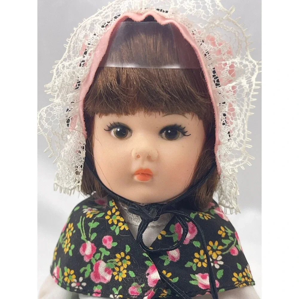Vintage Vogue Ginny English Doll Traditional Dress Bonnet Pink Purse Collectible
